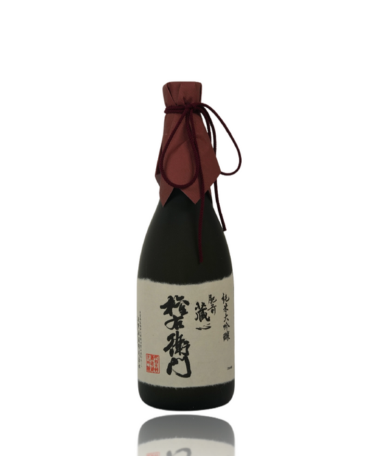 Front view of the prestigious Hizenkuragokoro Junmai Daiginjo Gonemon 720ml bottle on a clean white background, ultra-premium 35% polished Saga sake available at Love My Booze Australia.